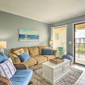 Hilton Head Ocean-view Steps To Beach! Apartment
